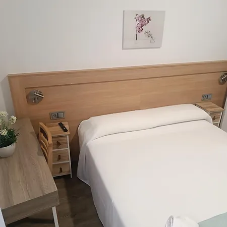 Apartment Apartamentosturisticos Puerta Del Alcazar 0-1