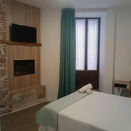 Lejlighed Apartamentosturisticos Puerta Del Alcazar 0-1 *