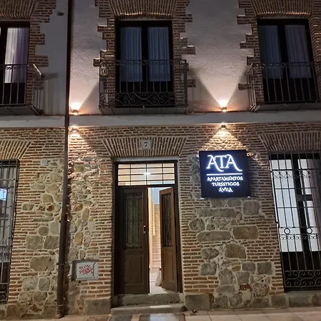 Apartamentosturisticos Puerta Del Alcazar 0-1 Lejlighed *