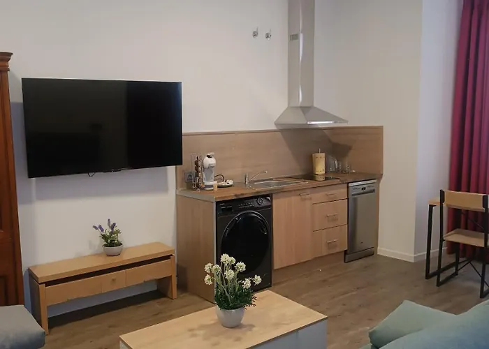 Apartamentosturisticos Puerta Del Alcazar 0-1 * Ávila